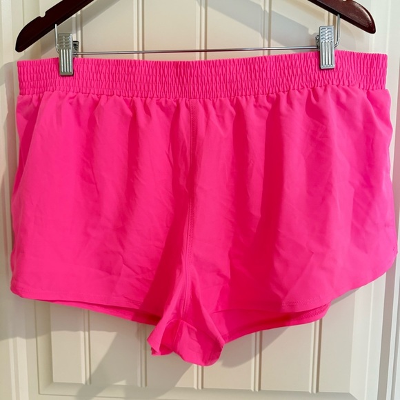 No Boundaries Neon Pink Athletic Shorts Barbie Core Women’s Size XXL - Picture 1 of 7